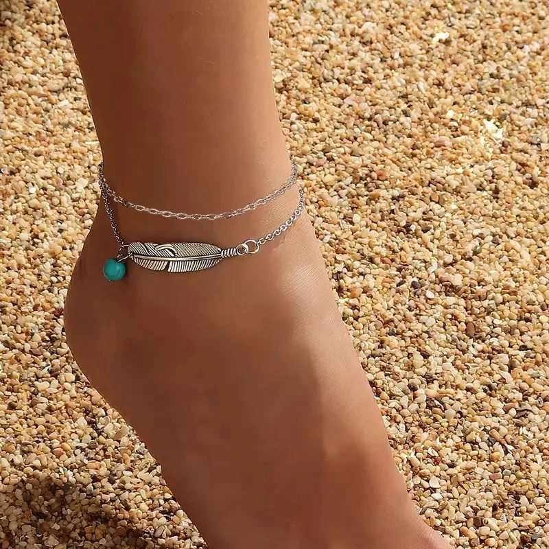 Huitan Boho Blue Beads Shell Anklet Chains for Women Multi-layers Metal Leg Accessories Barefoot Beach Summer Jewelry Y250805