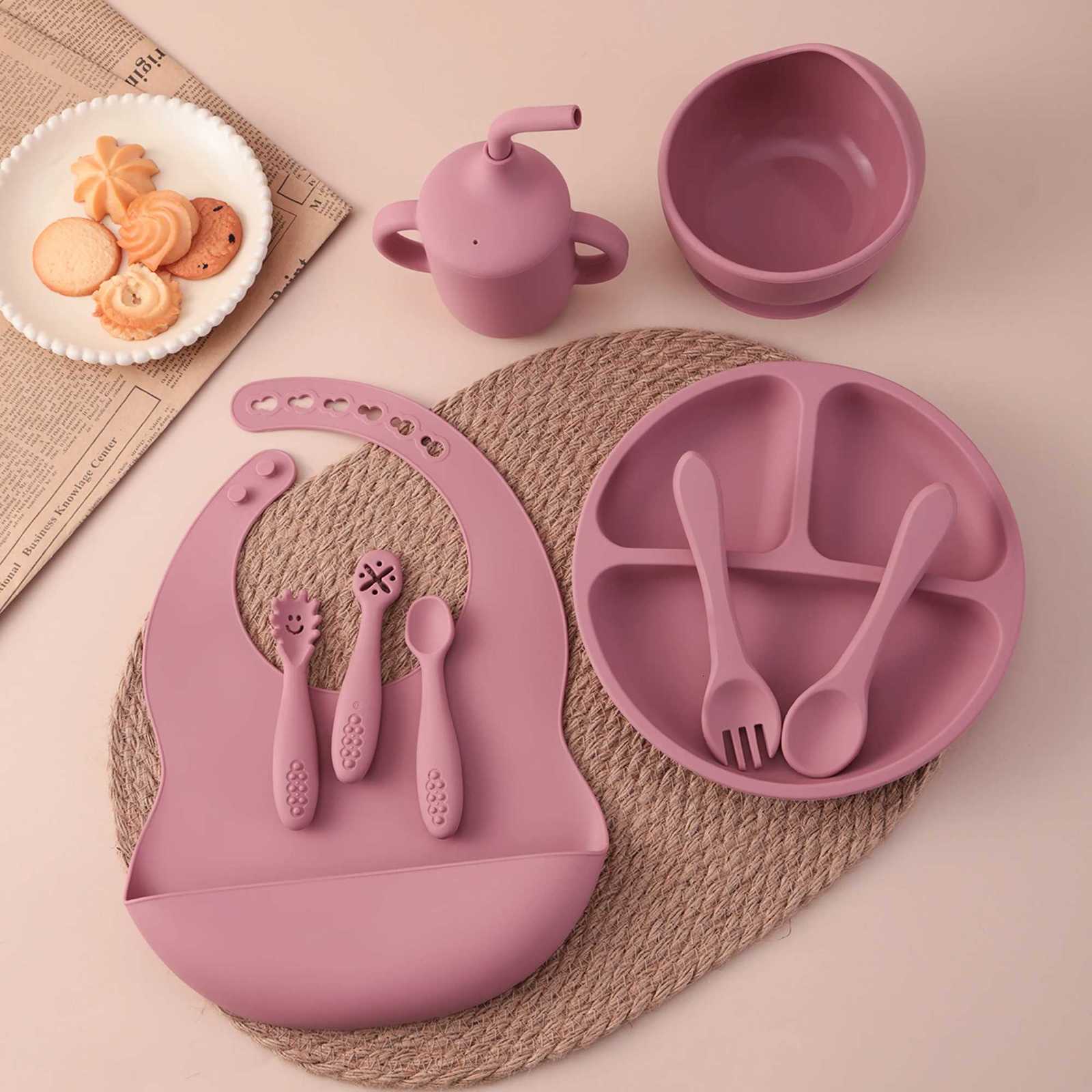 9PCS Baby Feeding Set Silicone Bowl Dishes Plate Waterproof Bib Suction Utensils Sippy Cup BPA Free Toddler Tableware X250806