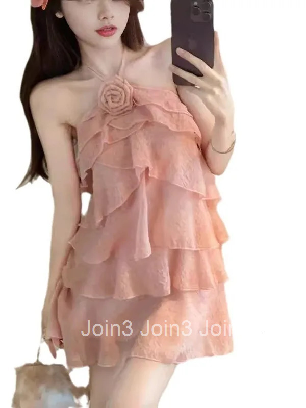 Pure Desire Ruffled Design Hanging Neck Dress Fashion Spicy Girl Backless Flower Multi-layer Dress Elegant Sweet Fashion 6YDL