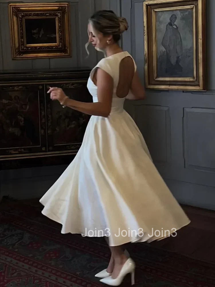 Chic White Backless Women Ruffled Floor Long Dress Elegant O Neck Sleeveless High-waisted Slim-fit Robes New Ladies Summer Wear