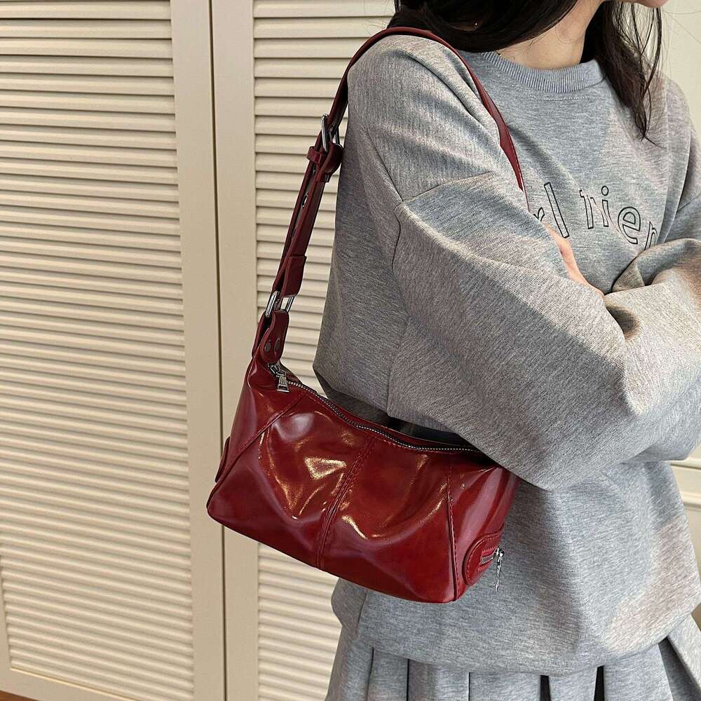 Designer Bag Tote bag Shoulder bag New Niche High End Oil Wax Leather Fashionable Stylish Dumpling Crossbody Underarm Women