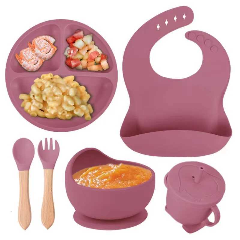 6/8-piece Silicone Baby Tableware Set Childrens Dishes Set with Suction Cups Forks Spoons Bibs Straws Cups Mother and Baby Supplies X250806