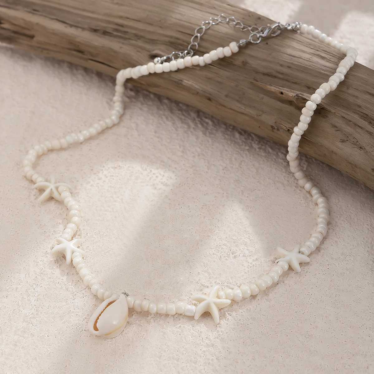 2025 Fashion Sea Starfish Necklace for Men Classic White Rice Beads Beaded Choker Necklace Mens Summer Beach Jewelry Y250805