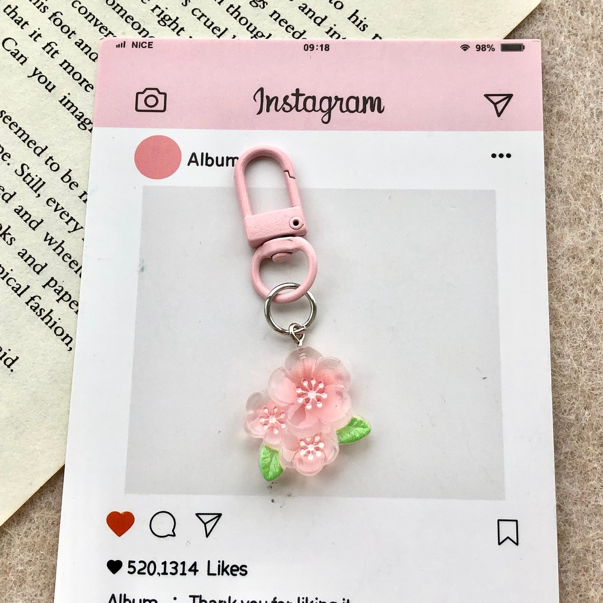 Colorful luminous three peach blossom keychain cute best friend student gift stall promotion gift pendant bag accessories
