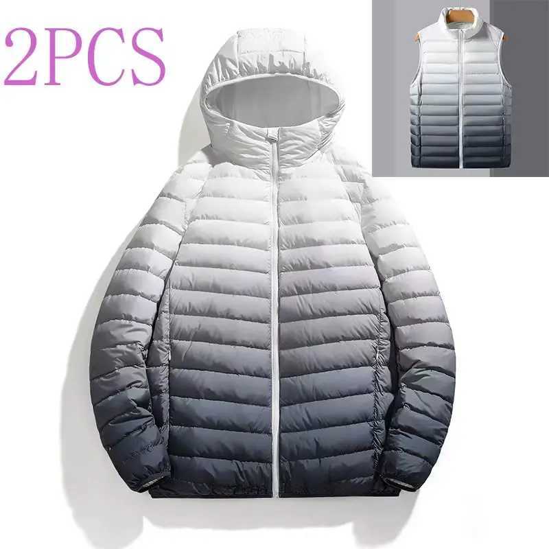 New Mens Lightweight Breathable Gradient High Quality Hooded Down Jacket Outdoor Sports and Leisure Fashion Trend Warm Jacket W250806