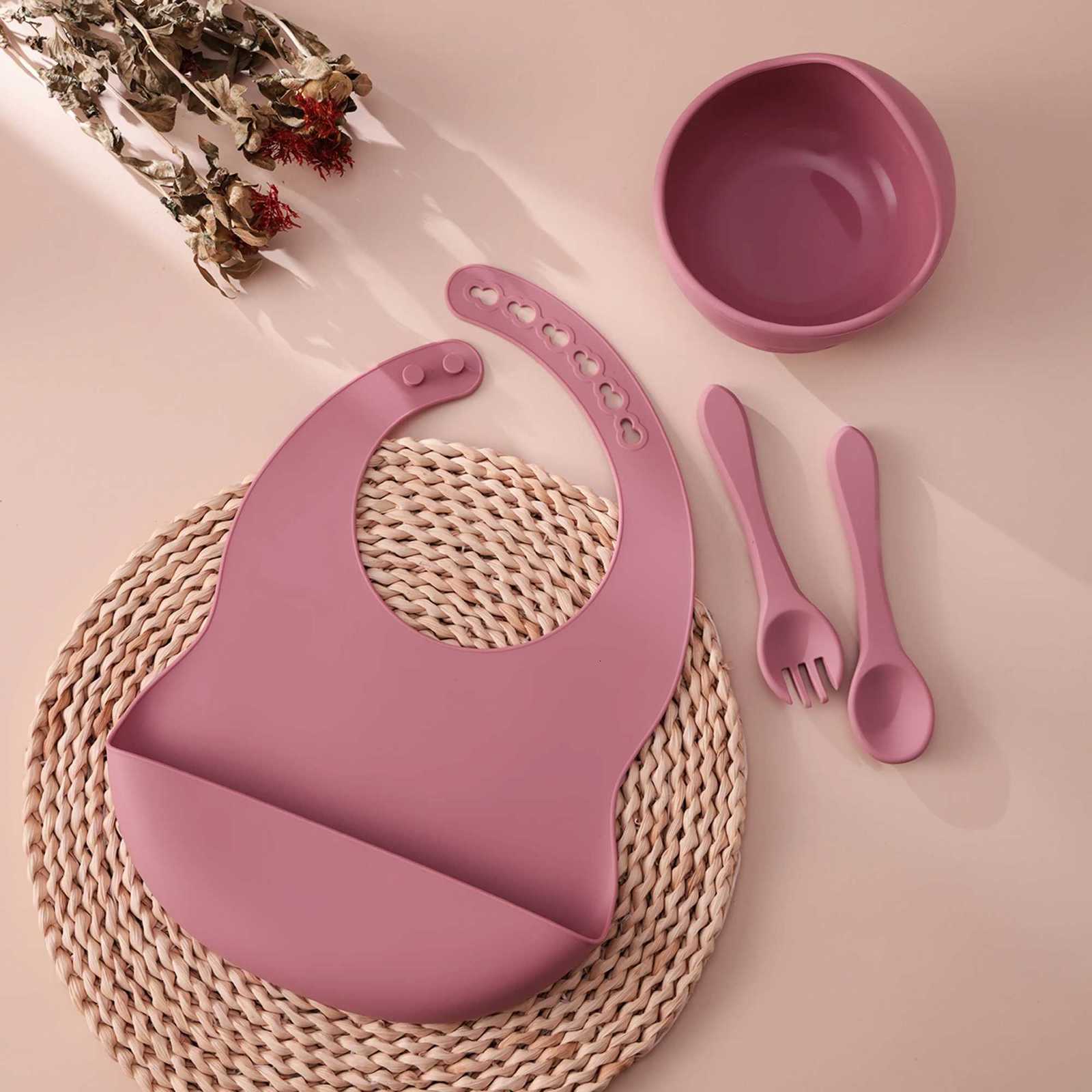 4PCS Baby Silicone Feeding Set With Spoon Bib Suction Bowl BPA Free Food Grade Toddler Training Tableware Solid Color Dishes X250806