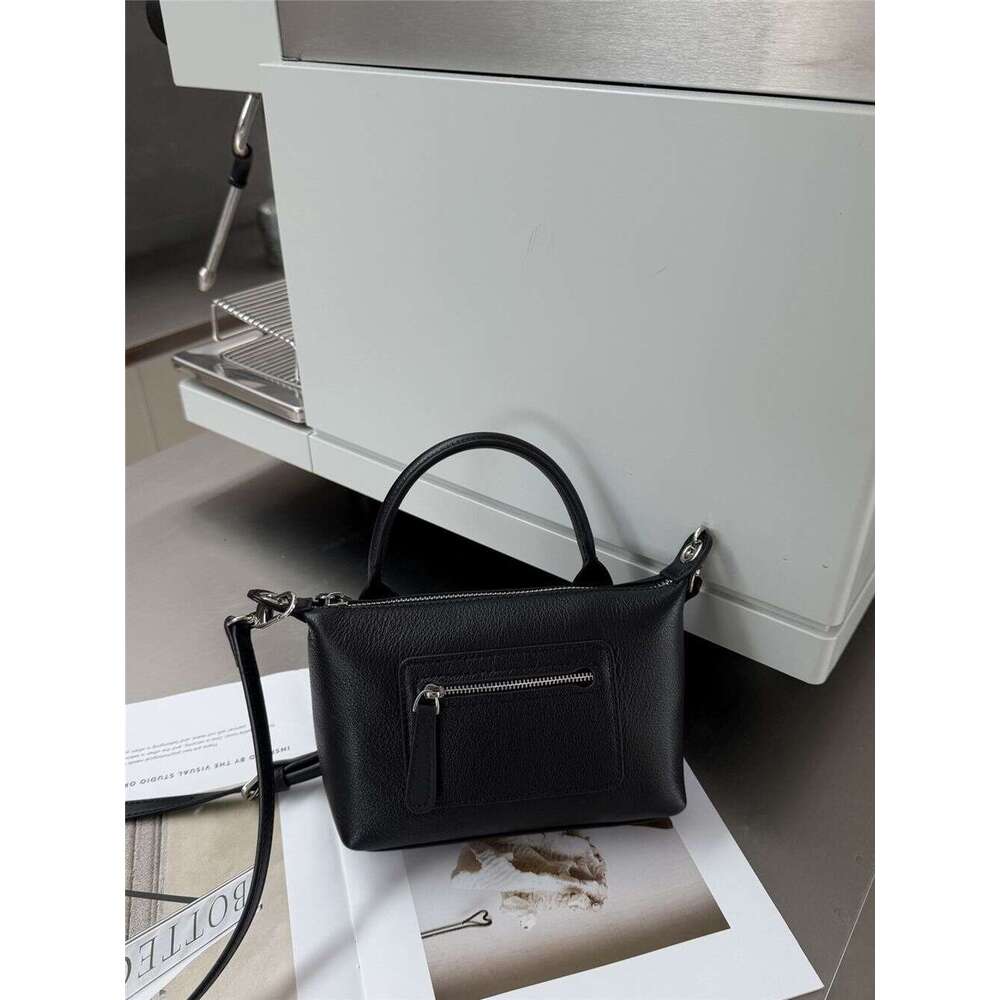 Designer Bag Tote Shoulder Bag High Value Summer New Handheld Crossbody Top Layer Versatile Fashion Cowhide Women S Dumpling