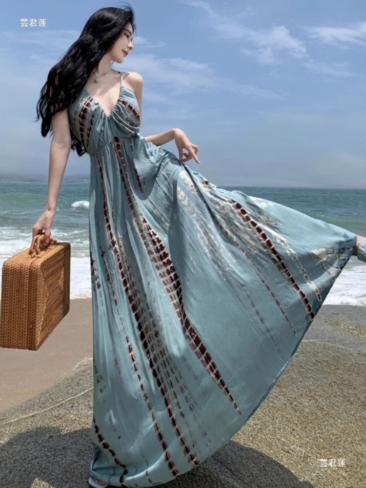 2025 Summer Vacation Dress Women's New Summer fashion French Travel Photo Beach Dress Elegant Long Dress New Designer Dress