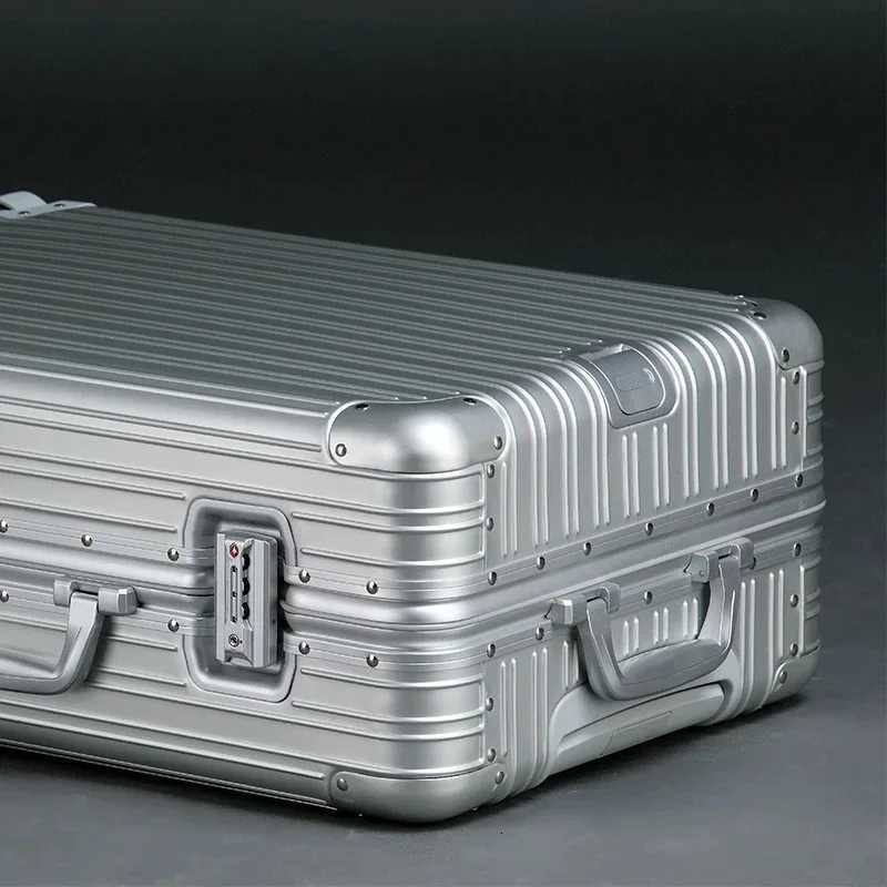 100% Aluminum Suitcase Metal Hard Travel Case Carry-on Luggage Universal Wheel 20/24/30 inch Cabin Suitcase Aluminum Frame W250805