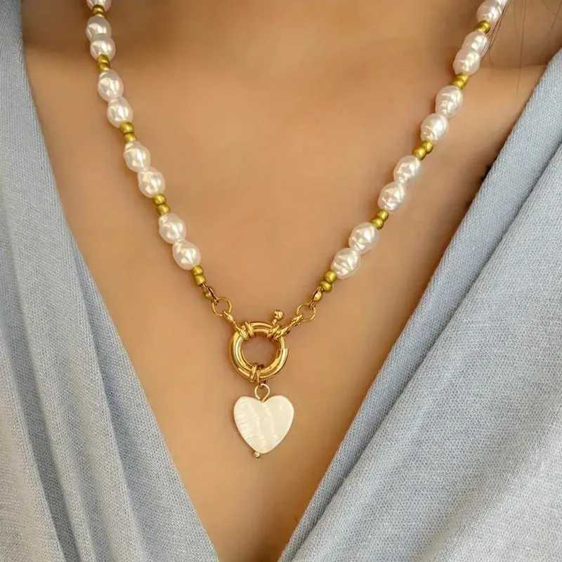 1234567 Bohemian Colorful Beads Chain Fashion Necklaces White Heart Pendant Jewelry For Women Valentines Accessories N0463 Y250805