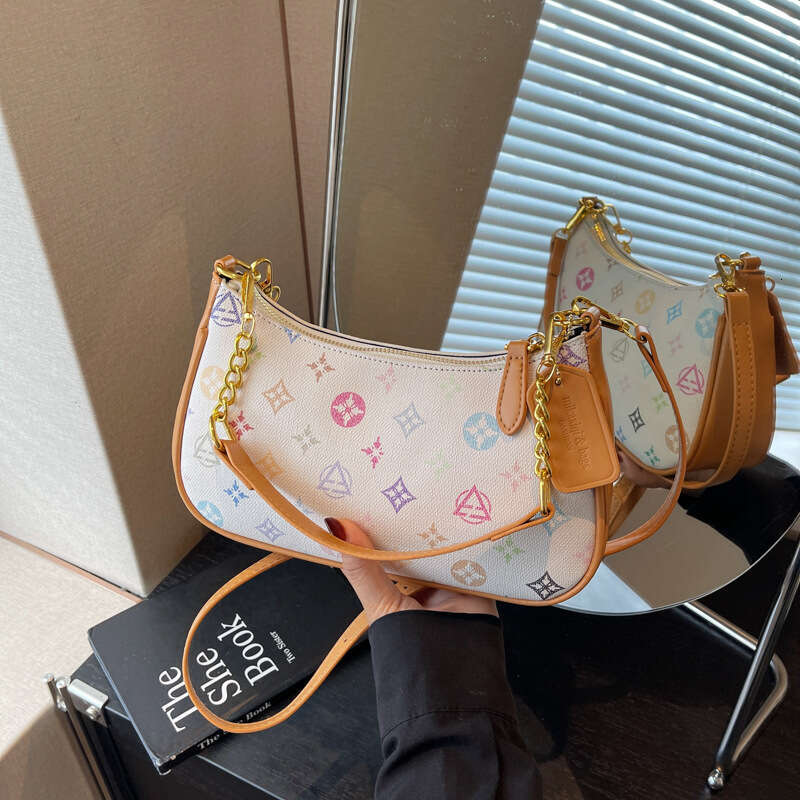 Trendy New Korean Fashion Printed Chain Small Square Versatile Commuter Shoulder Crossbody Bag for Women