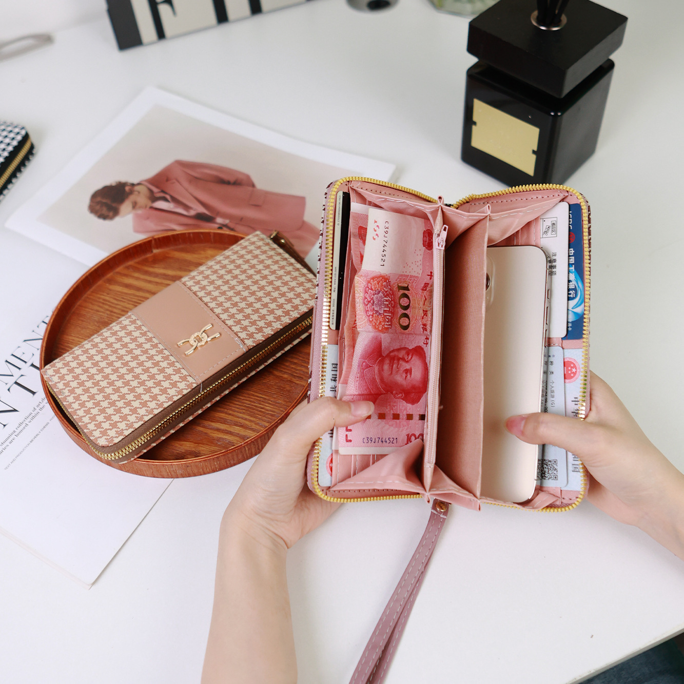 New Korean Style Long Fashion Print Single Zipper Large Capacity Plaid Pattern Wallet for Women