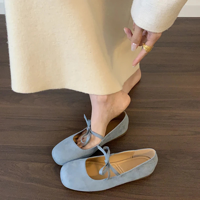 Spring Autumn Women Flats Round Toe Shallow Slip On Ladies Casual Ballet Shoes Eelgant Dress Shoes 250731