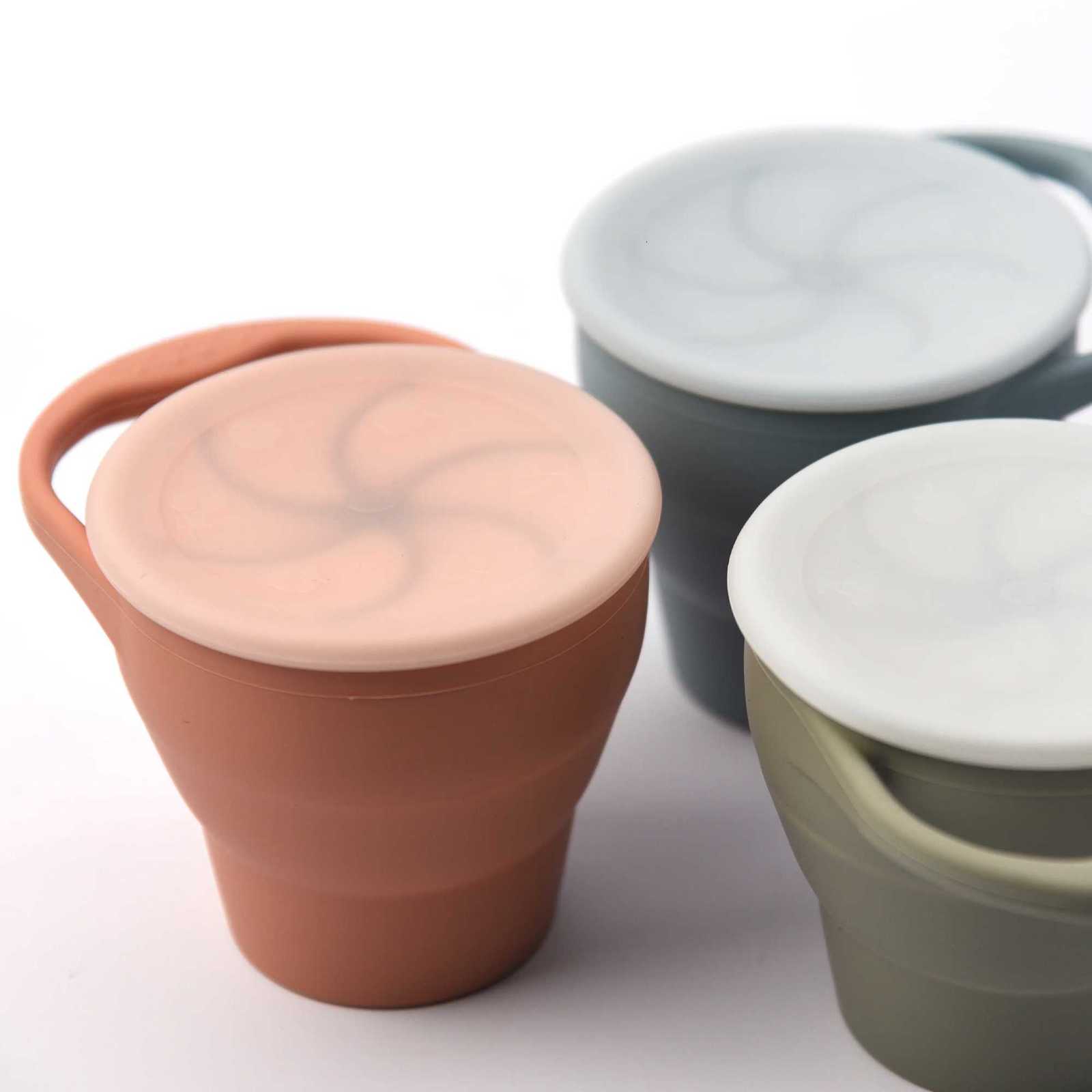 100% Food Safe Silicone Container Foldable Snack Cup Portable Food Cup With Lid X250806