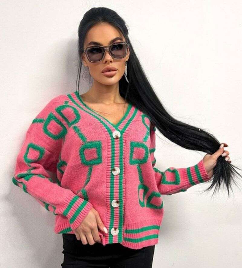 Women's Clothing Casual Color Contrast Letter Breasted Long Sleeved Knitted Sweater Cardigan Jacket