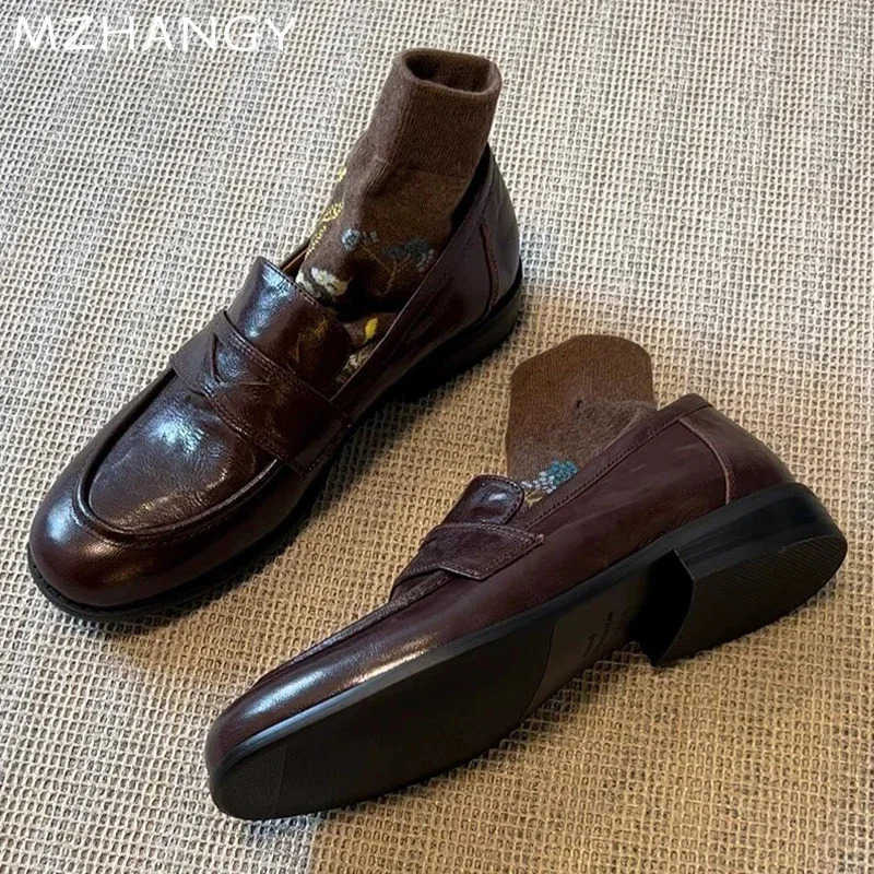 Trend Autumn Classic Women Flats Loafers Shoes Leather Designer Retro Shoes New Walking Dress Femme Zapatillas M250817