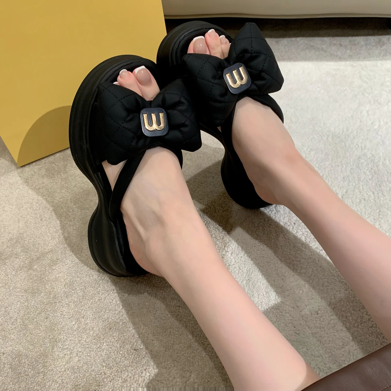 Women Slippers Summer Casual Shoes Versatile Thick Sole Sandals Women Outwear Bow Beach Slippers Sexy Slides Women 250731