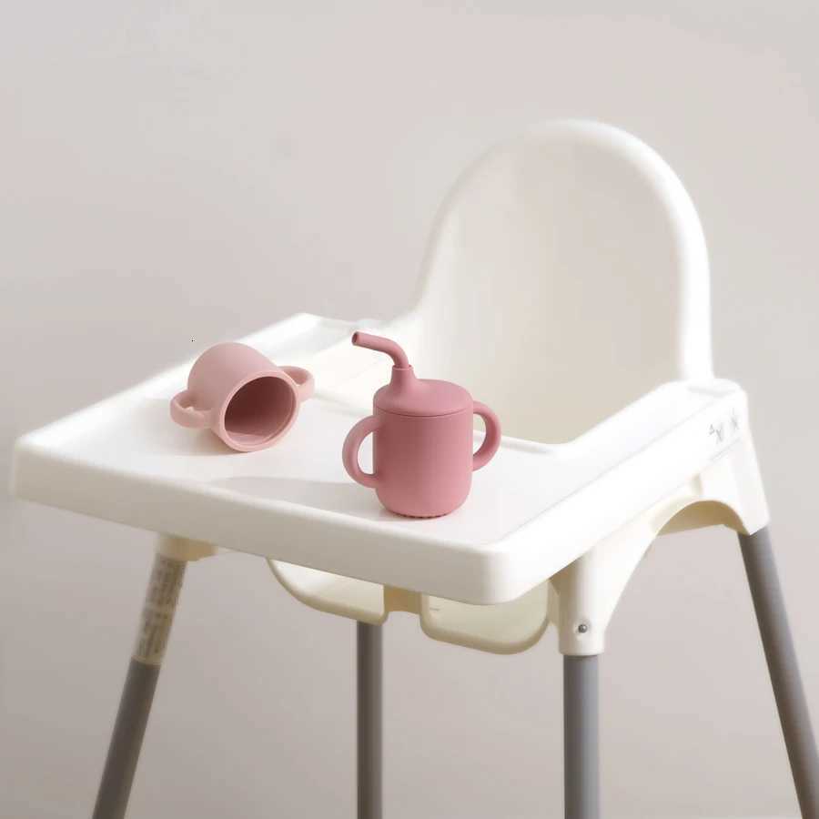 1Pcs Color Kids Baby Learning Drinking Cup Portable Straw Detailed Comfortable Grip Silicone Double Ear Kids Sippy Cup Baby Supplies X250806