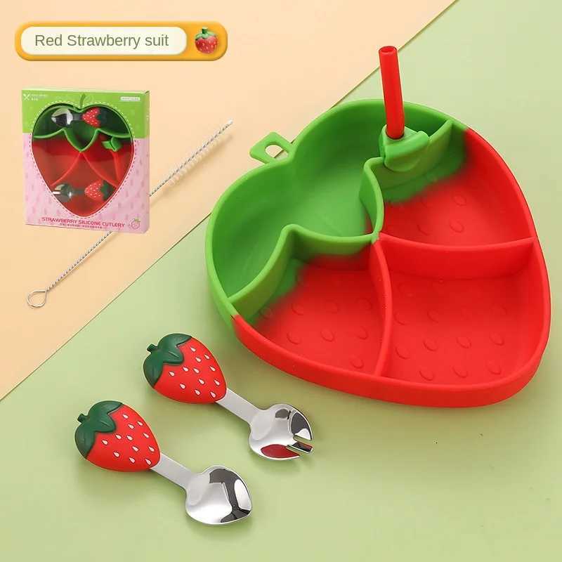 Baby Safe Silicone Dining Plate Suction Strawberry Children Dishes Feeding Toddler Training Tableware Cartoon Kids Plate Set X250806