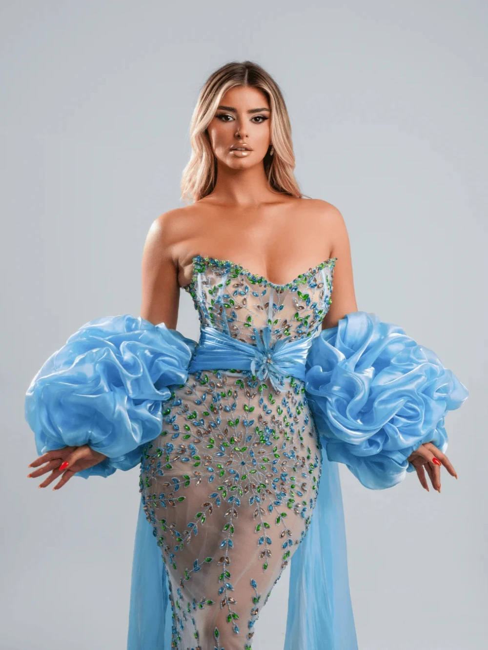 Gorgeous Crystal Evening Dresses Customized Sexy Beaded Strapless Prom Dress With Wraps Rhinestones Ruffle Party Gown