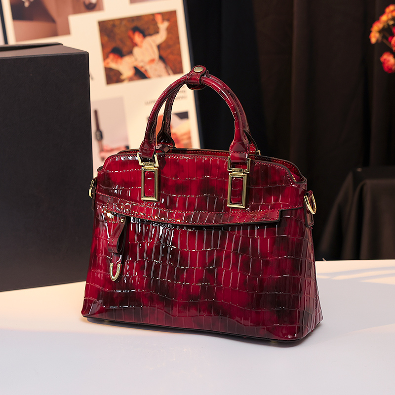 MKF designer bag free shipping Light luxury High quality casual fashion lady bag classic Serpentine versatile high-capacity shoulder handbag for woman
