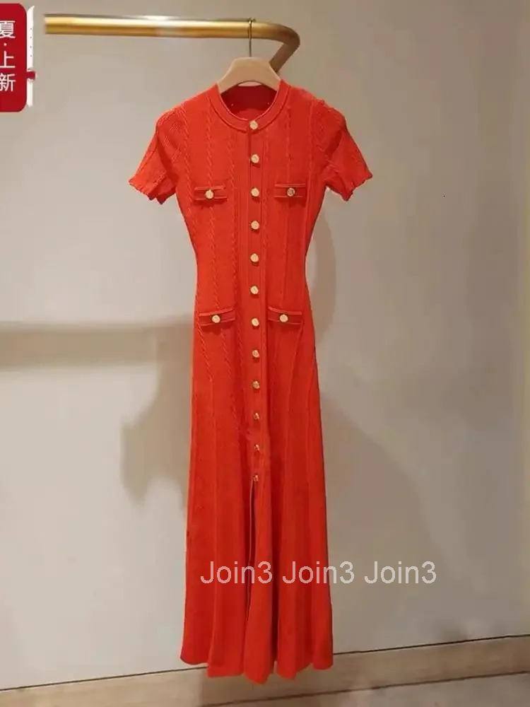 French Womens Round Neck Short Sleeved Knitting Dress Summer Elegant Single Breasted Office Lady Festival Long Dress Simplicity