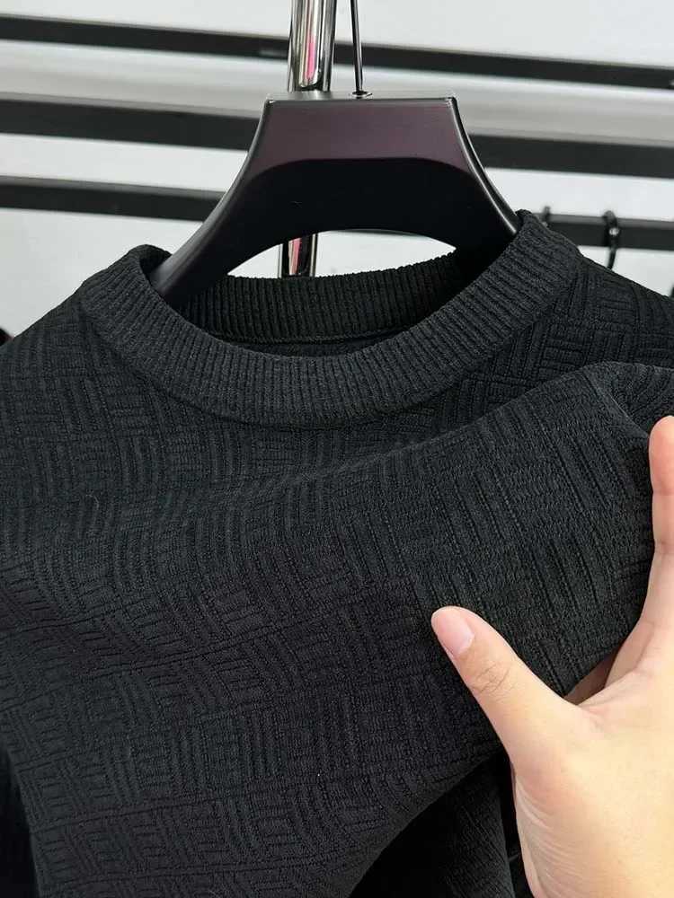 High-Quality Luxury Autumn Winter Brand Men Round Neck Sweater Plush Fashion Casual Jacquard Designer Pullover New Knitwear Top W250806