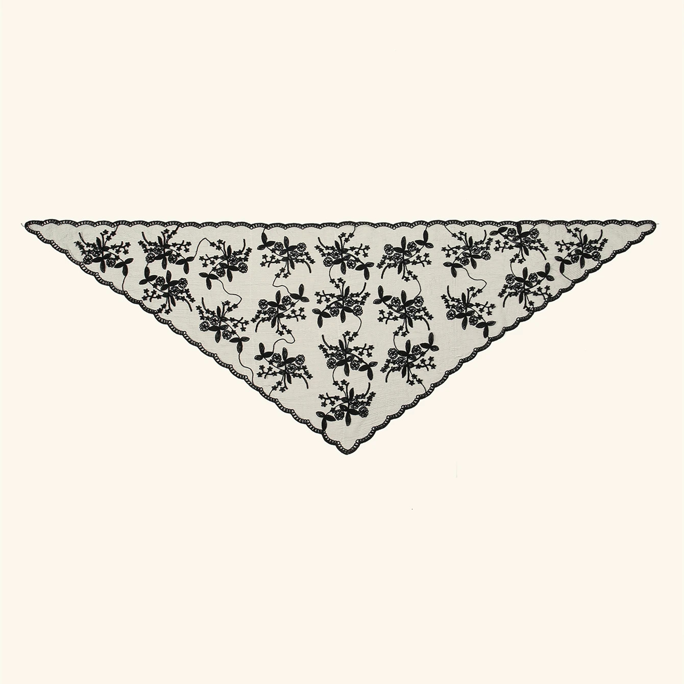 Elegant Lace Scarf Hollow Out Embroidery Foulard Bandana Solid Color Triangular Scarf Thin Vintage HandkerChiefs for Hair Woman 250806