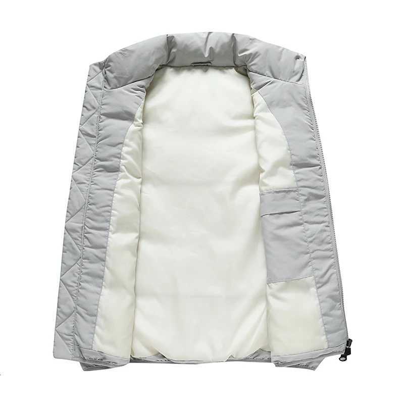 High Quality Duck Down Jacket Men Casual Fashion Vest Winter Warm Padded Waistcoat Lightweight Thick Sleeveless Coat Male Clothing W250806