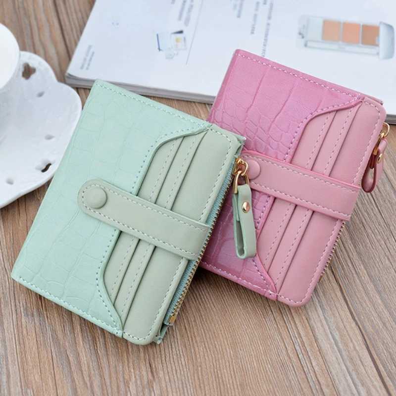 Four Seasons Womens Short Wallet Fashion Crocodile Pattern Zipper Buckle Bag Student Card and Change StorageXJ250806