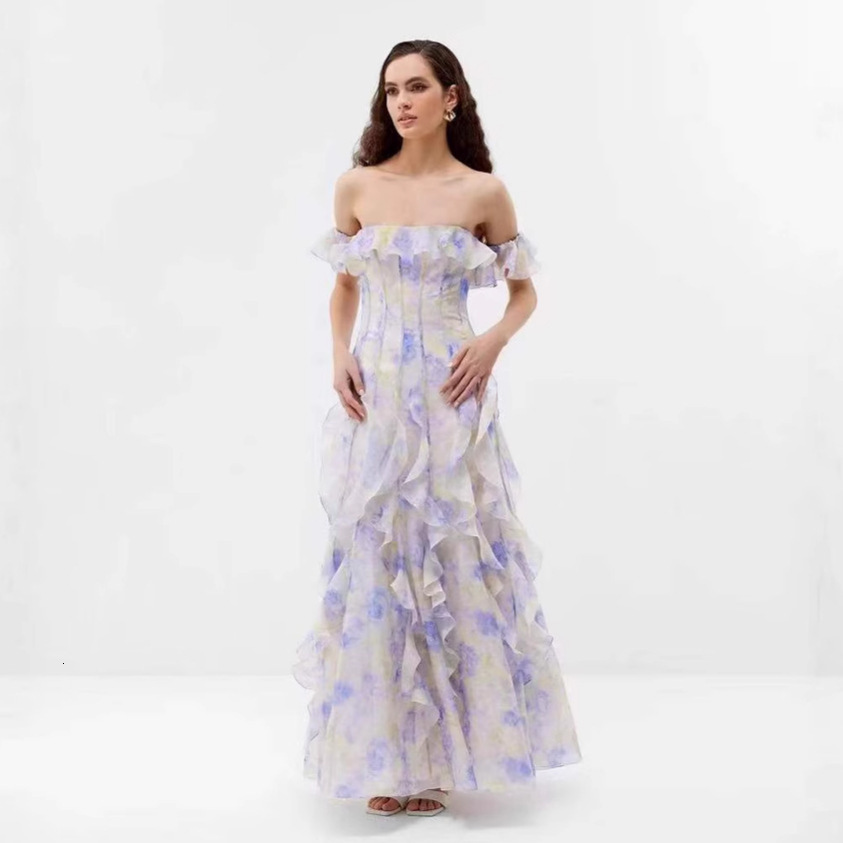 2025 trend Summer French Elegant Strapless Dress Summer New Fashionable Romantic Ruffle Design Slimming Printed Long Dress New Designer Dress