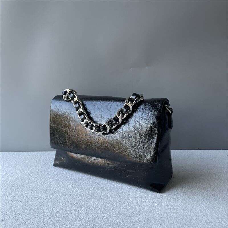 Designer Bag Tote Shoulder Bag High Quality Top Layer Oil Wax Cowhide Handbag Crossbody Commuting Versatile Large Capacity Fashion Women S