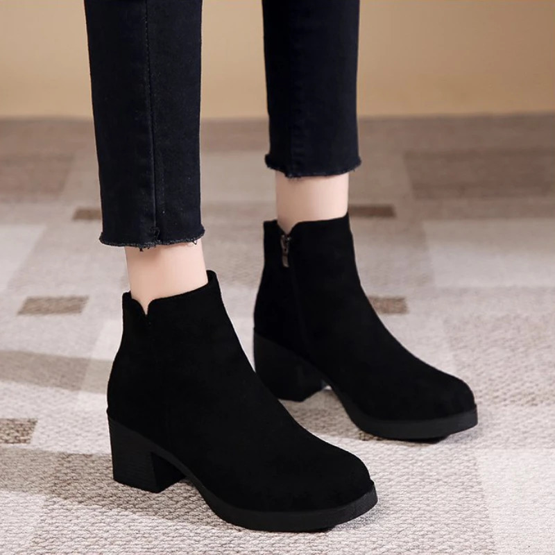 Suede Short Boots Style Coarse Heel Round Head British Style Matte Leather Black Middle Heel Kick Bare Boots Platform 250805