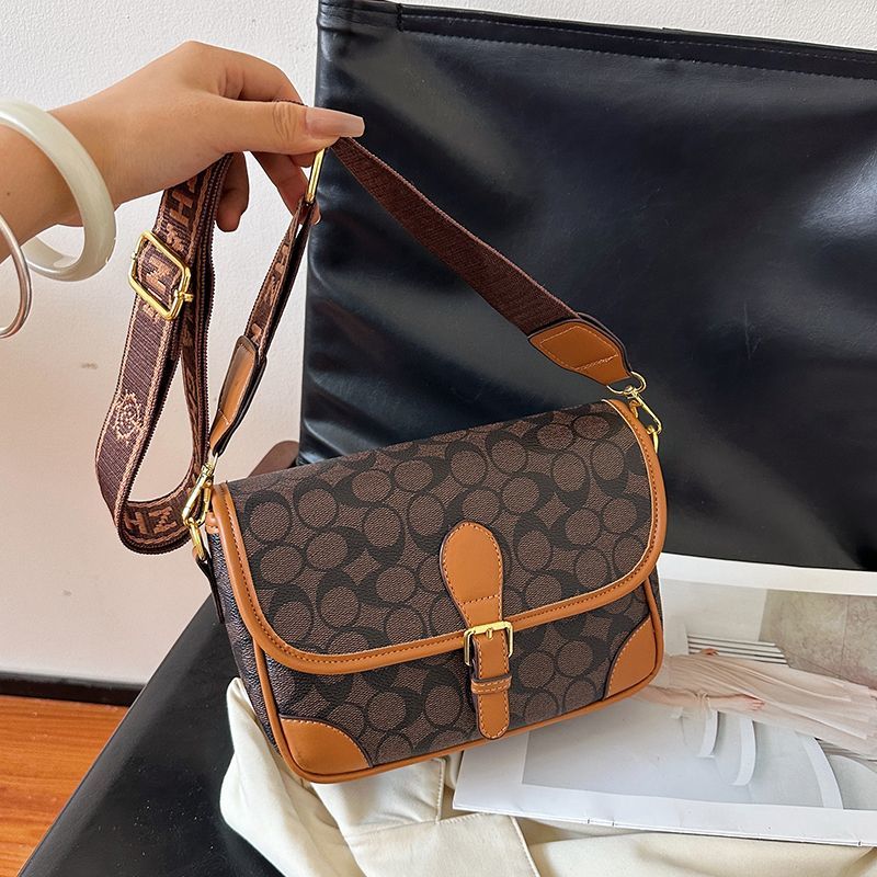 Designer Bag Luxury Bag New Women Crossbody Mobile Phone Scale Shoulder Bag Design Sier Colored Internet Famous Popular Ins Style Handheld Small Luxur