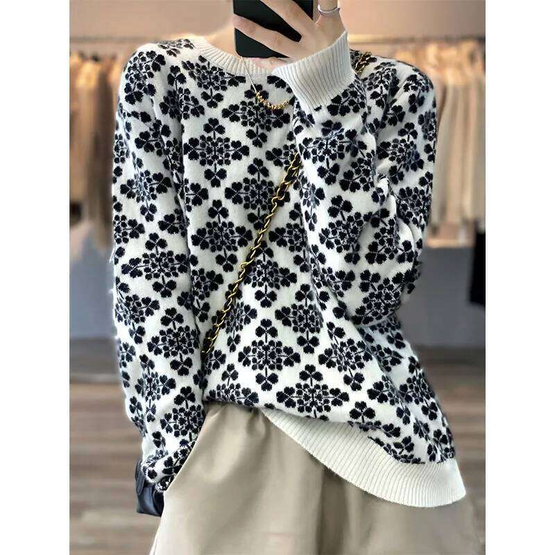 2022 Snowflake Autumn Winter New Pure Cashmere Ladies Thick Jacquard Loose Round Neck Sweater To Keep Warm 250806