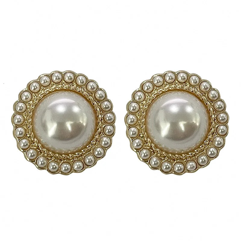 Fashion Gold Color Big Pearl Stud Earrings For Women Bohemian White Pearl Temperament Earrings Jewelry Accessories 250805