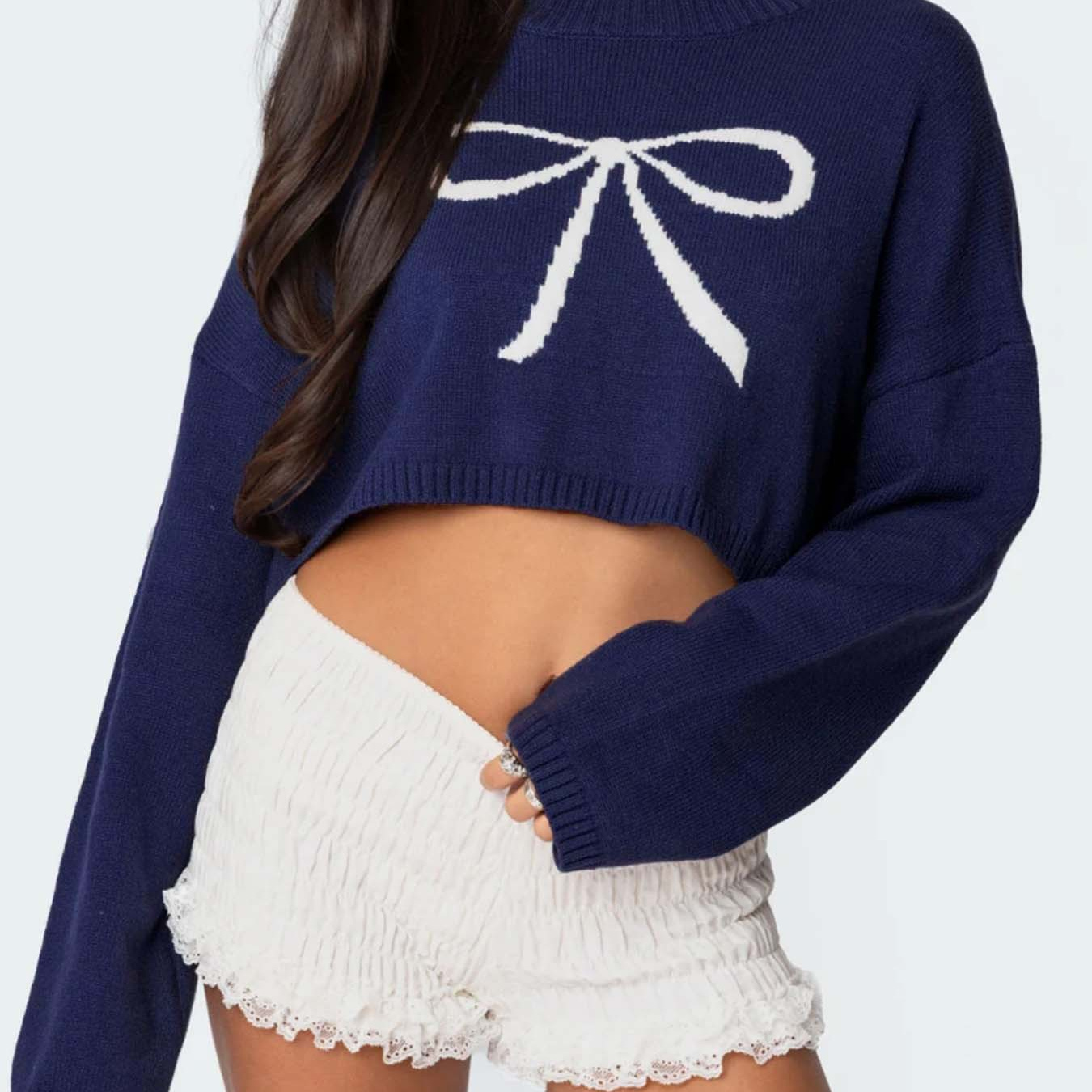 Free delivery designer sweater for women Comfortable round neck sweater long sleeved loose knit sweater