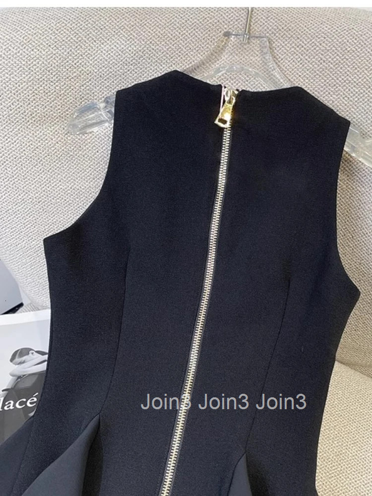 French Elegant Sleeveless A-Line Dress Women Summer Black Classic Party Style V Neck Vest With Gold Button Detail Office Clothes