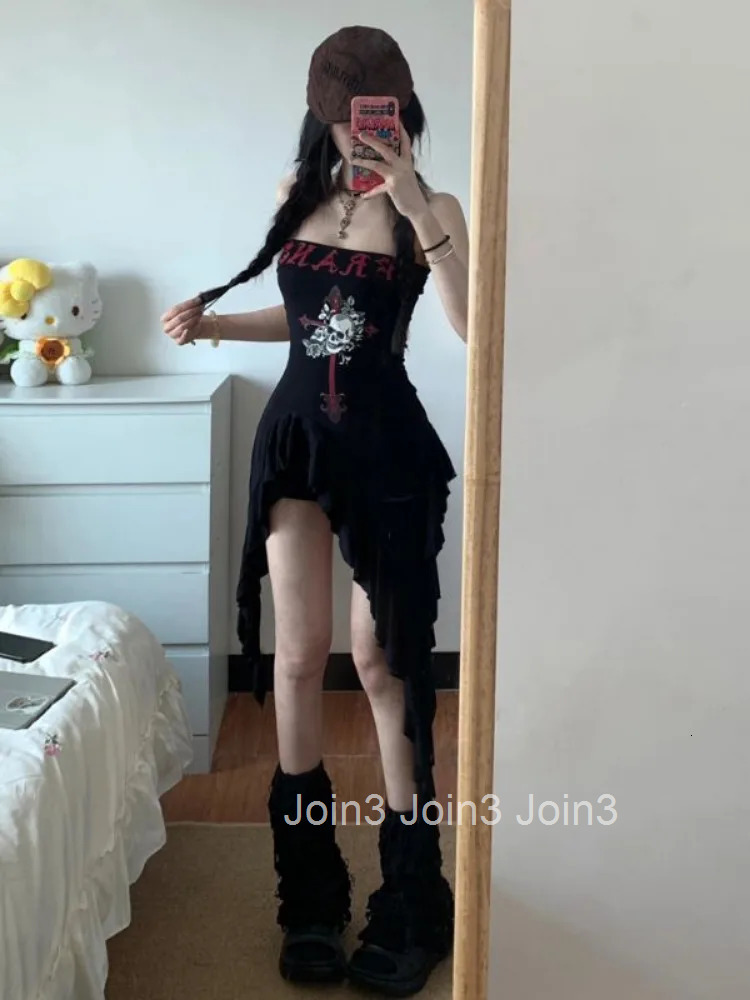 Elegant Irregular Black Strapless Dress for Women Summer New Slim Fit Dresses Y2k High Waist Ruched Vestidos De Mujer