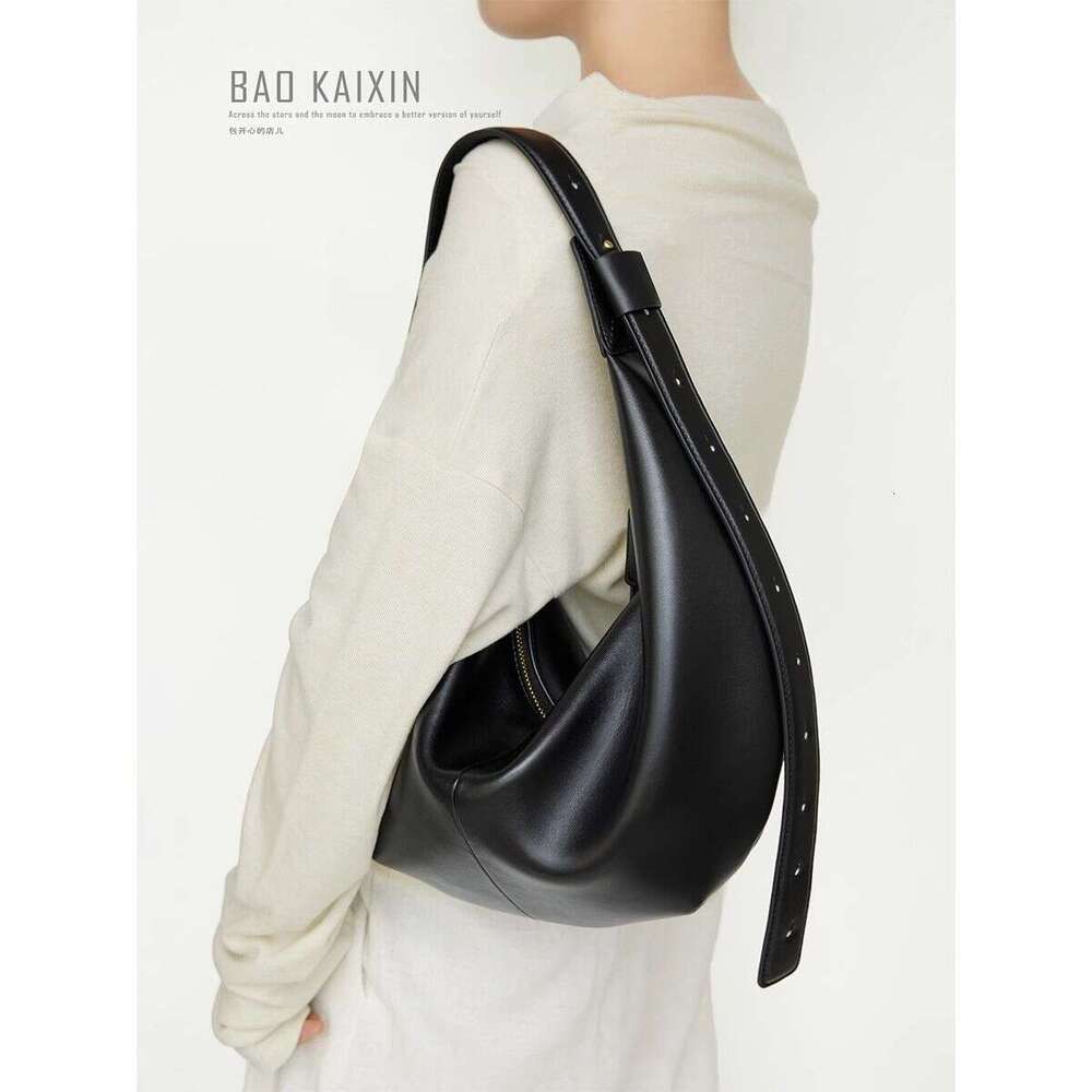 Designer Bag Tote bag Shoulder bag Niche Design Dumpling Underarm Commuter Handheld Crossbody Large Capacity Black