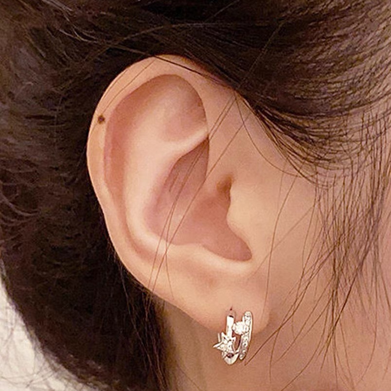 Free Shipping Designer Luxury Jewelry 925 Sterling Silver Sparkling Meteor Personality Women's Earrings Simple And Elegant New Trend Ear Accessor
