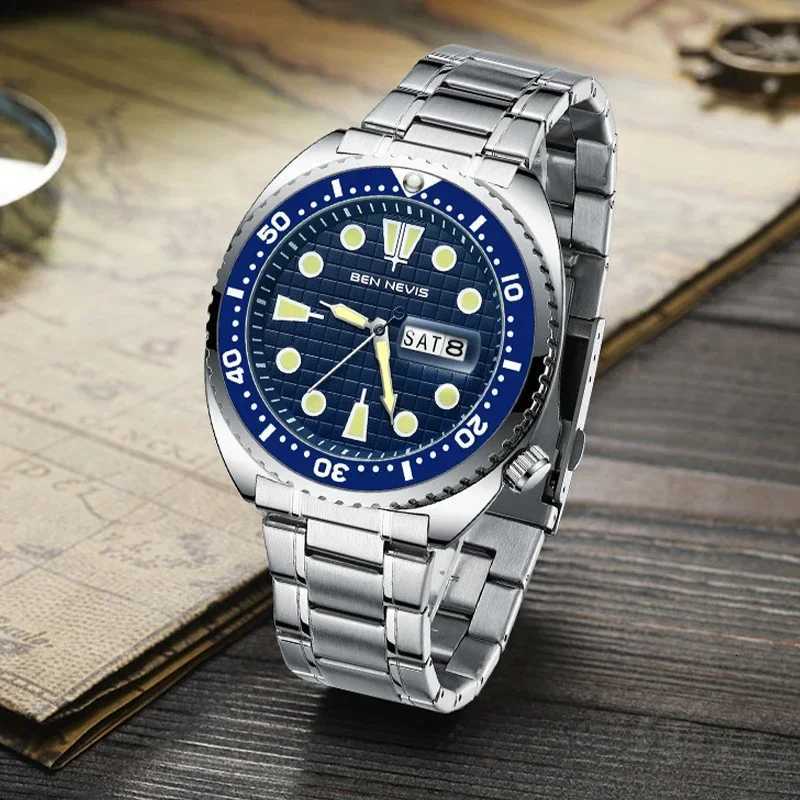 44mm Sports Luxury 6105 Turtle Style Wrist Install Quartz Men Stainless Steel Str Diving Men Wrist W250806