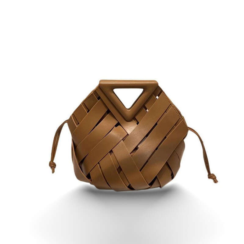 DHcollections New Style Vegetable Basket Triangle Magnetic Buckle Genuine Leather Woven Hollow Women's Handbag Tote Shoulder Crossbody Bag