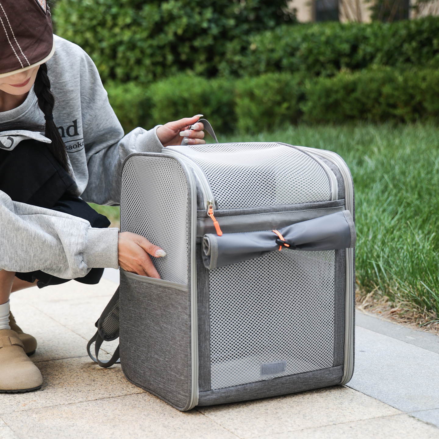 Beni Pet Cat bags, pet bags, portable backpacks for going out, comfortable and breathable, lightweight and foldable pet supplies