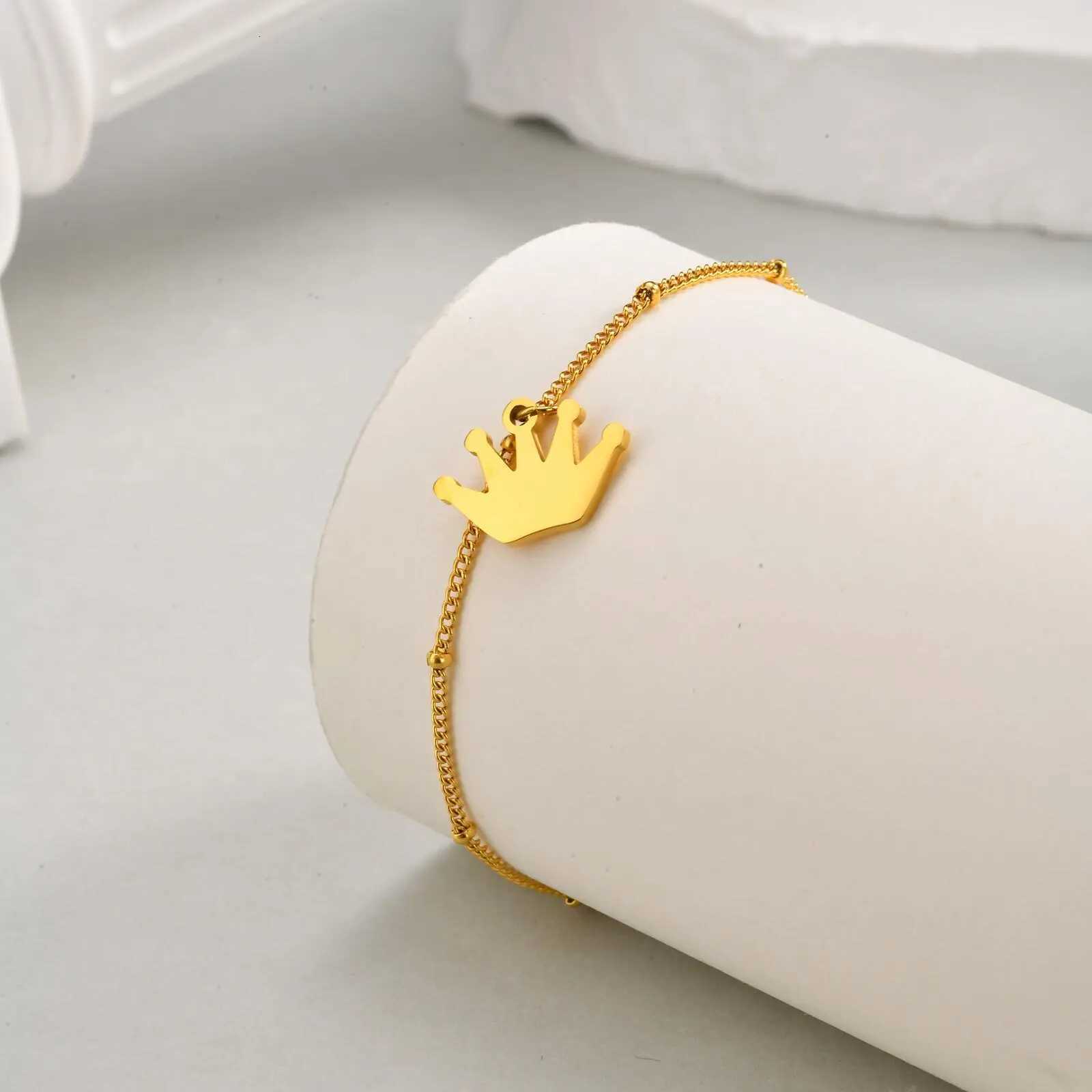 Vnox Classic Gold Plated Stainless Steel Chain Anklet Summer Trendy Crown Foot For Women Girls Not Allergic Jewelry Y250805