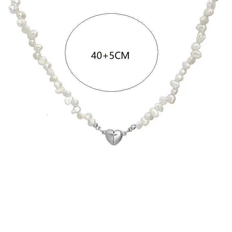 2022 Korean Fashion Pearl Chain Choker Necklace for Women Girls Trend Jewelry Heart Pendant Necklace for Bridal Engagement Y250805