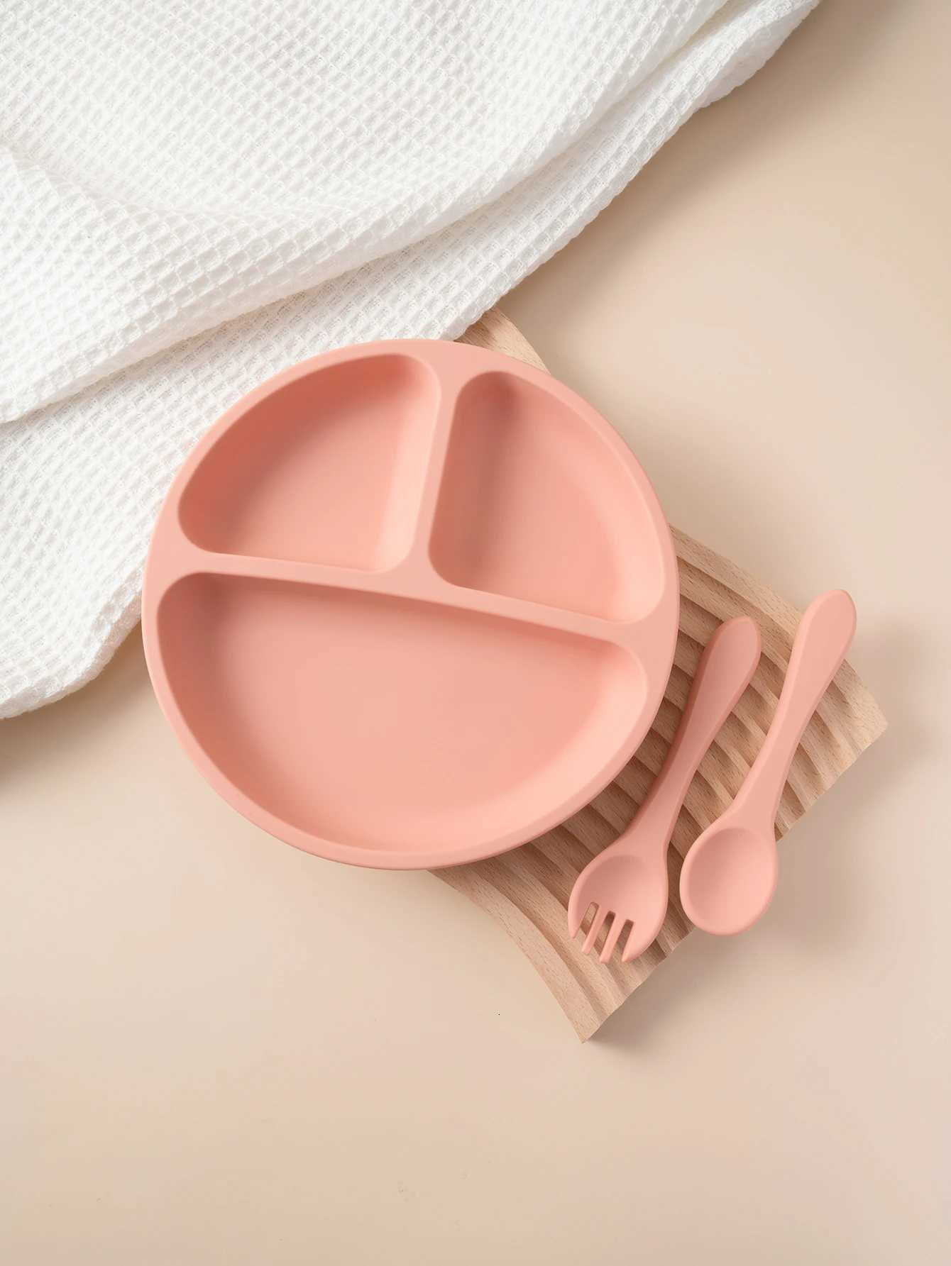 3PCS Silicone Baby Feeding Set Suction Dishes Plate Spoon Fork BPA Free Kids Mealtime Essentials Childrens Tableware X250806