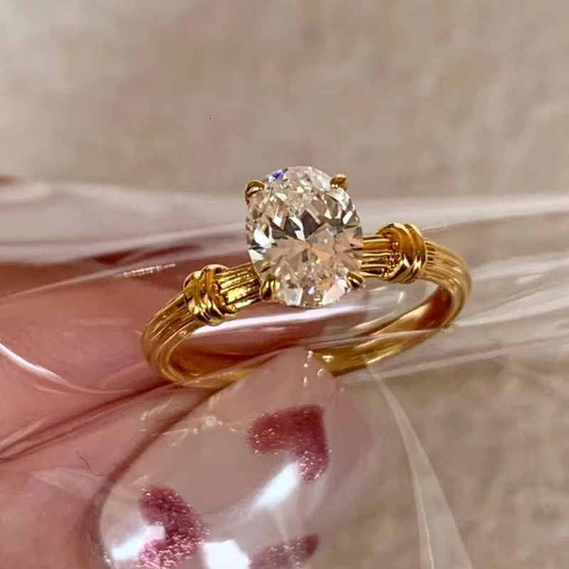 Hui Zhi Yi Jewelry S Silver Gold-Plated Oval 6*8mm Single mond for Women Simple and Elegant Starburst Women's Ring