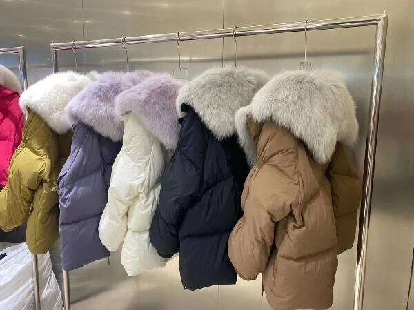 Women's Winter Thick Jacket 90% Duck Down Parkas With Real Fox Fur Collar Short Puffer Coat For Snow Outwear 250806