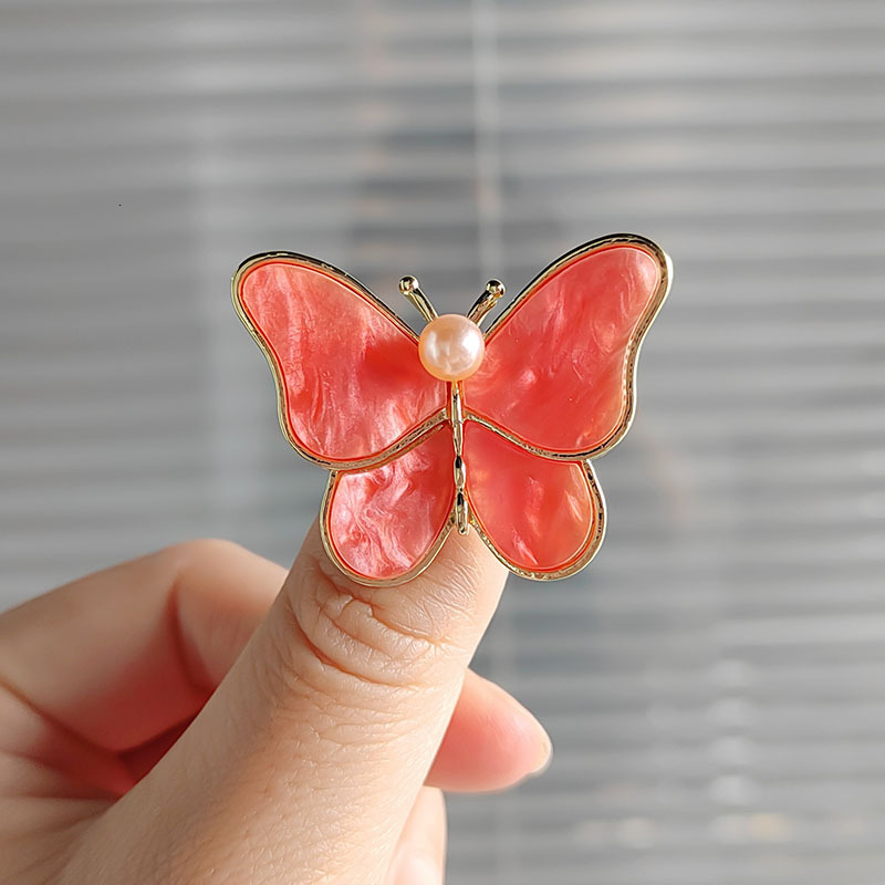 Beimu Butterfly Brooch Free Shipping Designer Luxury Women's High End Niche Pearl Pin Chest Flower Clothing Sweater Accessories
